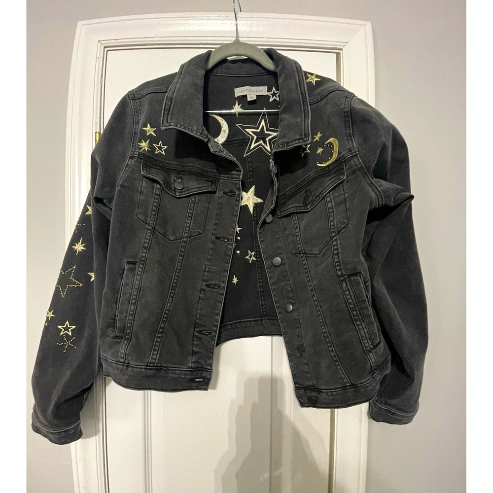 Cactus + Pearl Women's Black Denim Jacket Embroidered Stars Moon Button L